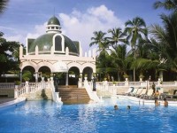 Pool at Riu Bambu hotel in Punta Cana