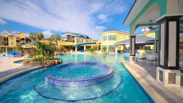 Pool view of Jewel Paradise Resort