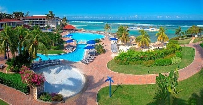 Holiday Inn Resort Montego Bay - pool view