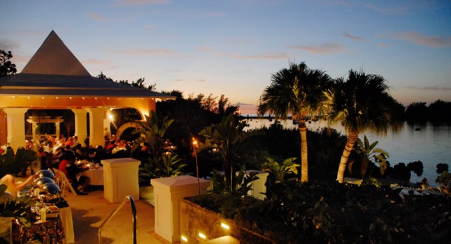 Restaurant at Grotto Bay Beach Resort