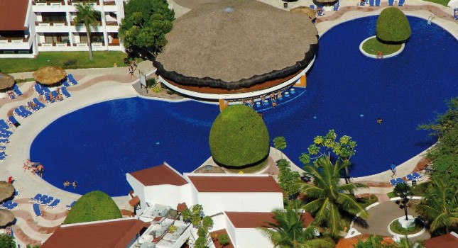 Pool at Barcelo Puerto Plata