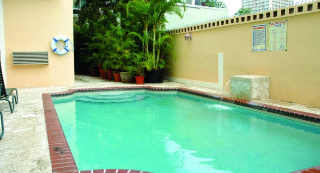 Pool at the Coral Princess Hotel