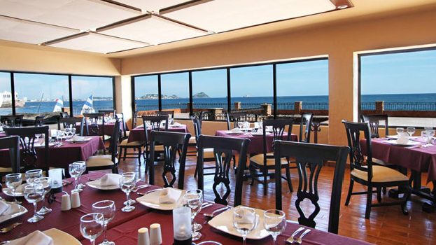 Restaurant at Hotel Playa Mazatlan