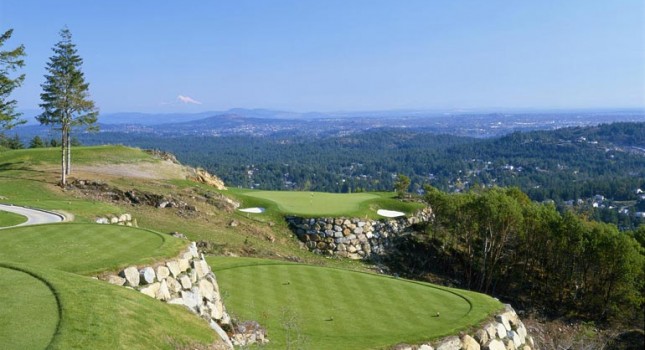 Golf course and view at Westin Bear Mountain resort