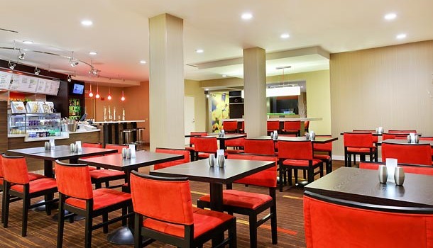 The Bistro at Courtyard by Marriott Orlando