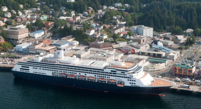 MS Zaandam cruise ship