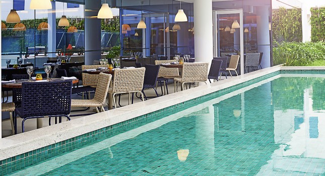 Pool and terrace at Novotel Rio de Janeiro