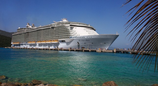 Allure of the Seas cruise ship